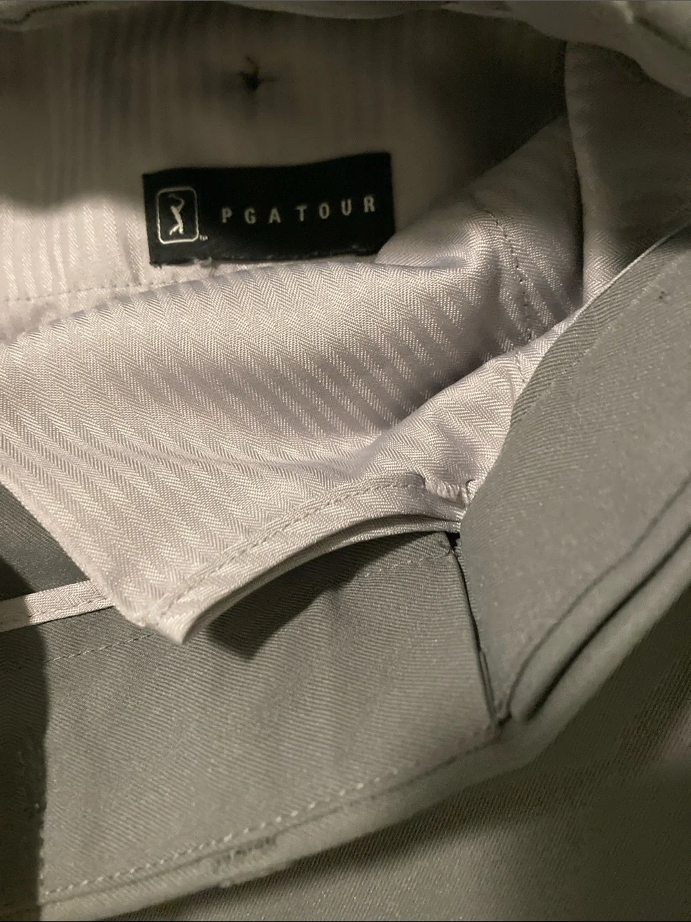 PGA Tour Men's Flat Front Shorts in Light Gray and White